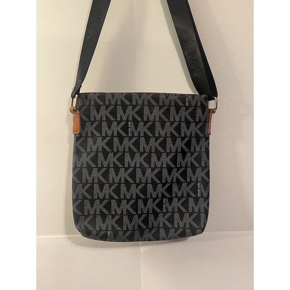 Michael Kors MK Logo Crossbody Bag Black Brown Adjustable Strap Purse Authentic - Picture 3 of 16